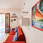 Apartment Casa Cristina Con Patio Privato Nisporto