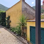 Apartment Casa Cristina Con Patio Privato Nisporto