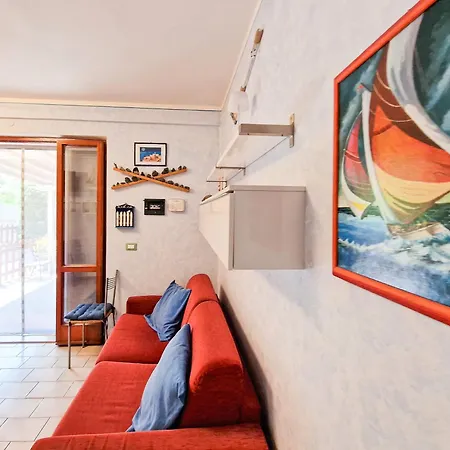 Apartmán Casa Cristina Con Patio Privato Nisporto